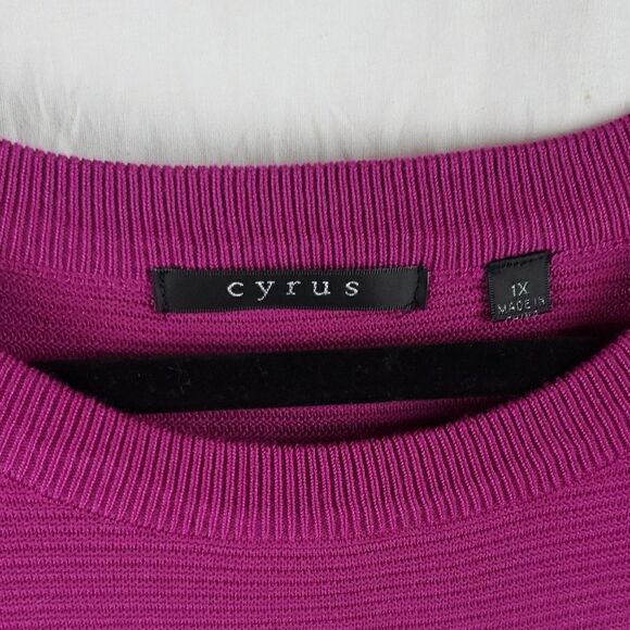 Cyrus Women's 1X Purple White & Black Colorblock Sweater - Picture 2 of 7